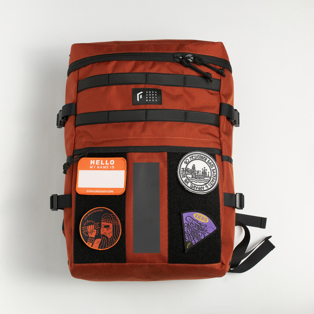 Шеврон GO белый/оранжевый