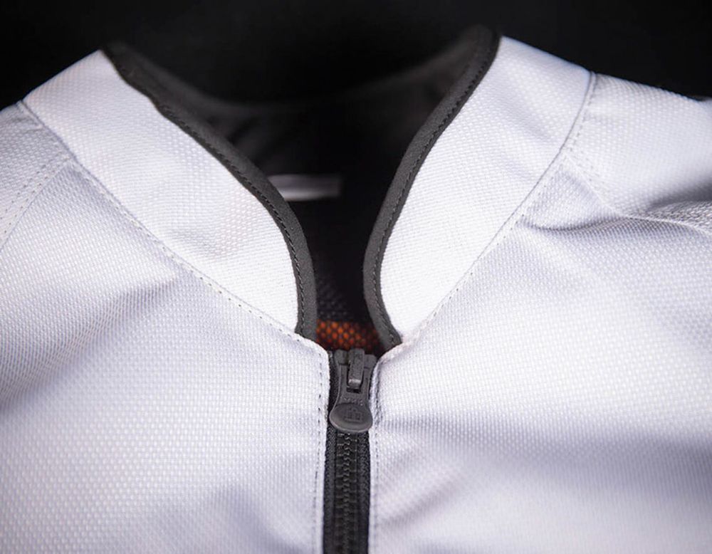 Hooligan / Белый