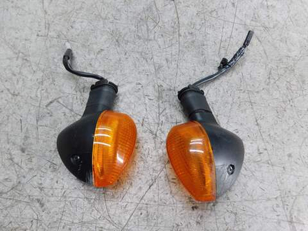 поворотники передние Yamaha YZF-R1 2007
