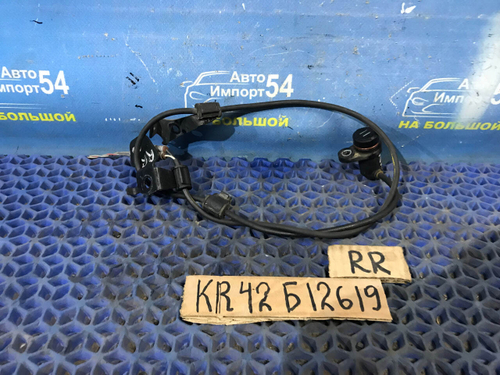 Датчик ABS задний правый TOYOTA TOWNACE NOAH 1996-2007