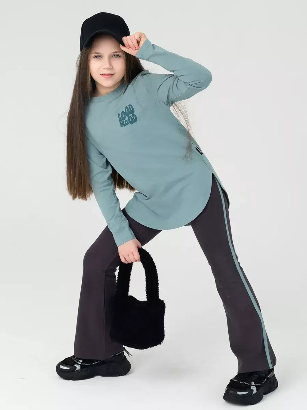 Костюм для девочки спортивный