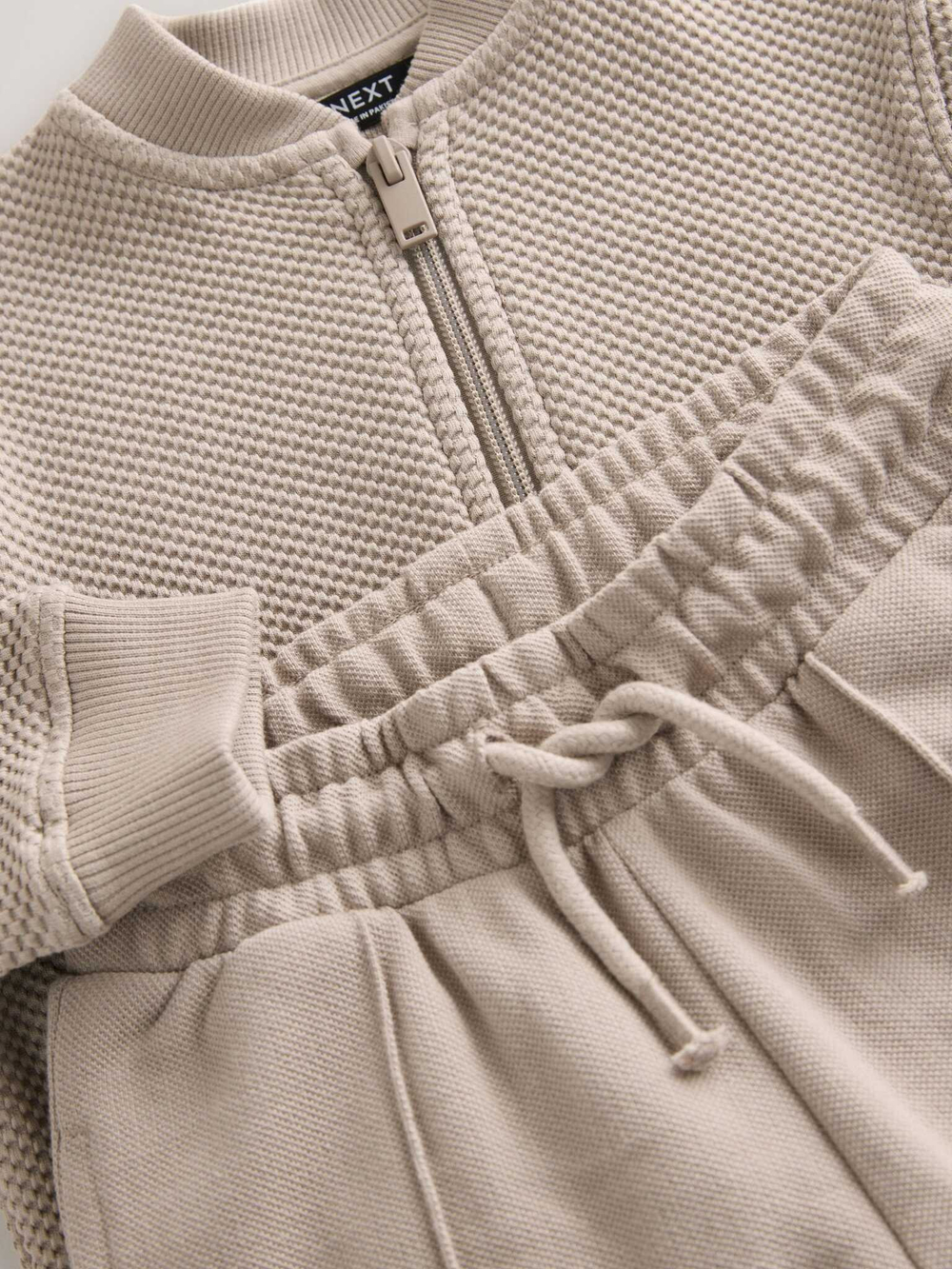 Бомбер и шорты в комплекте для мальчика Next E60-688, Песочный