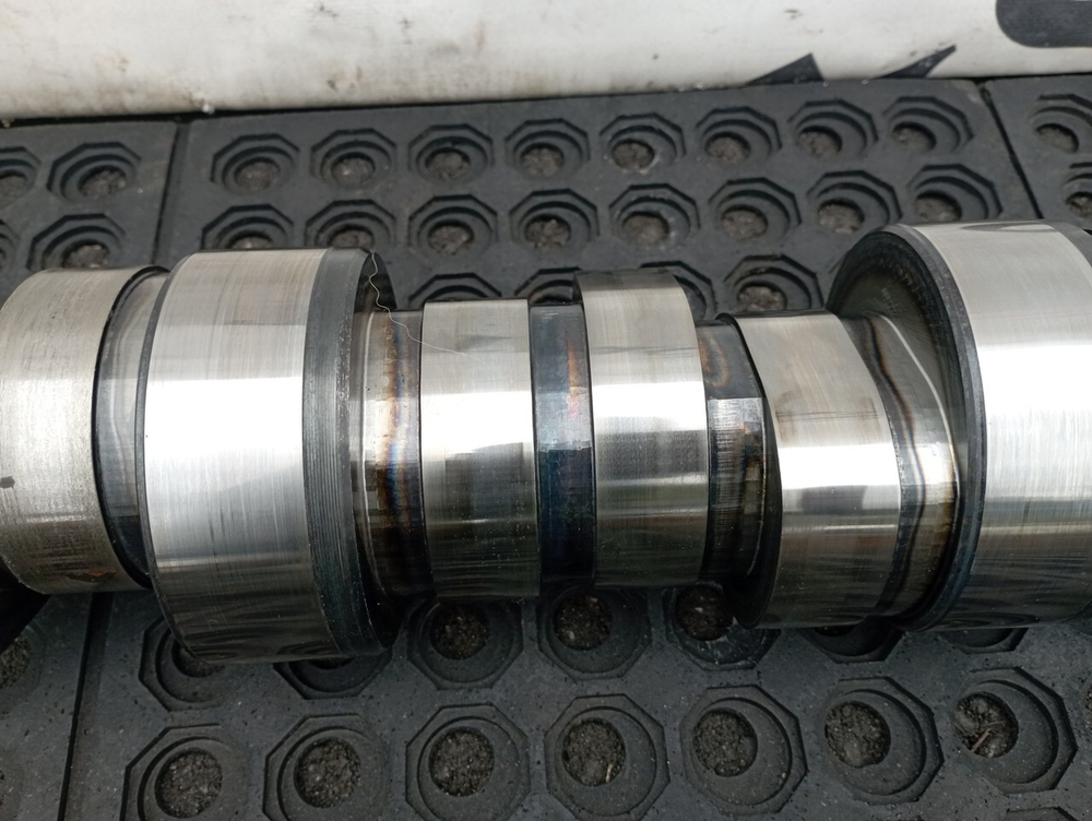 Распредвал (под шлифовку)