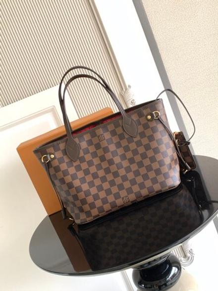Louis Vuitton Neverfull PM
