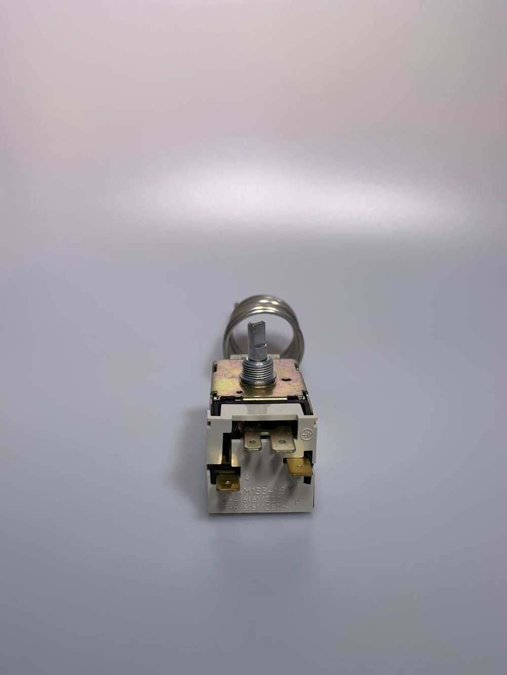 Термостат (терморегулятор) холодильника ТАМ-133 (капилляр 1,3м)