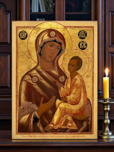 Тихвинская икона Божией Матери деревянная на левкасе