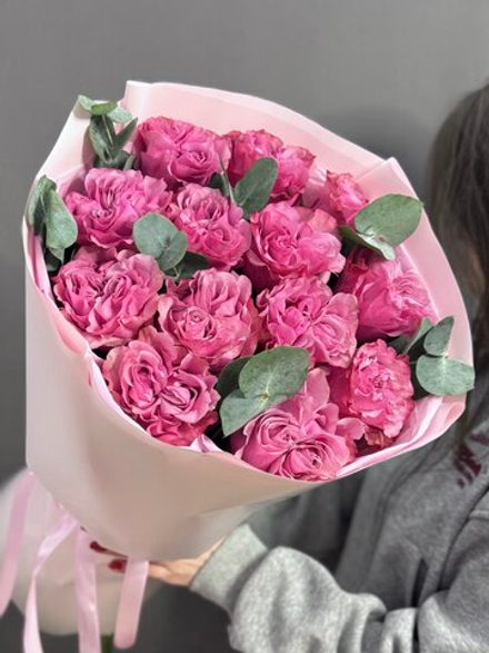 Монобукет с пионовидными розами сорта "Кантри Блю"