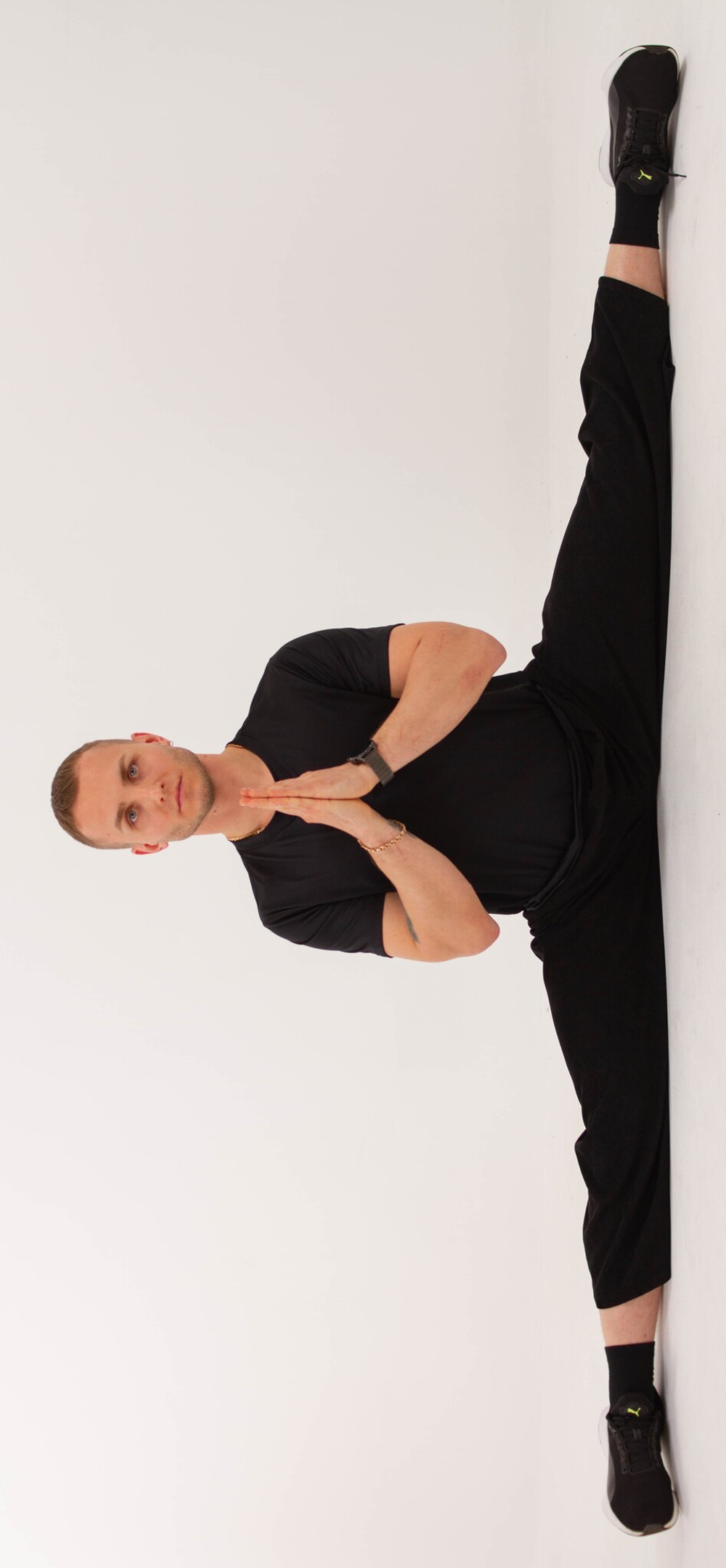 Брюки широкие IMBA микровельвет