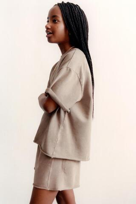 ZARA ФУТБОЛКА С ЭФФЕКТОМ ПОТЕРТОСТИ, СЕРОАТО-КОРИЧНЕВЫЙ