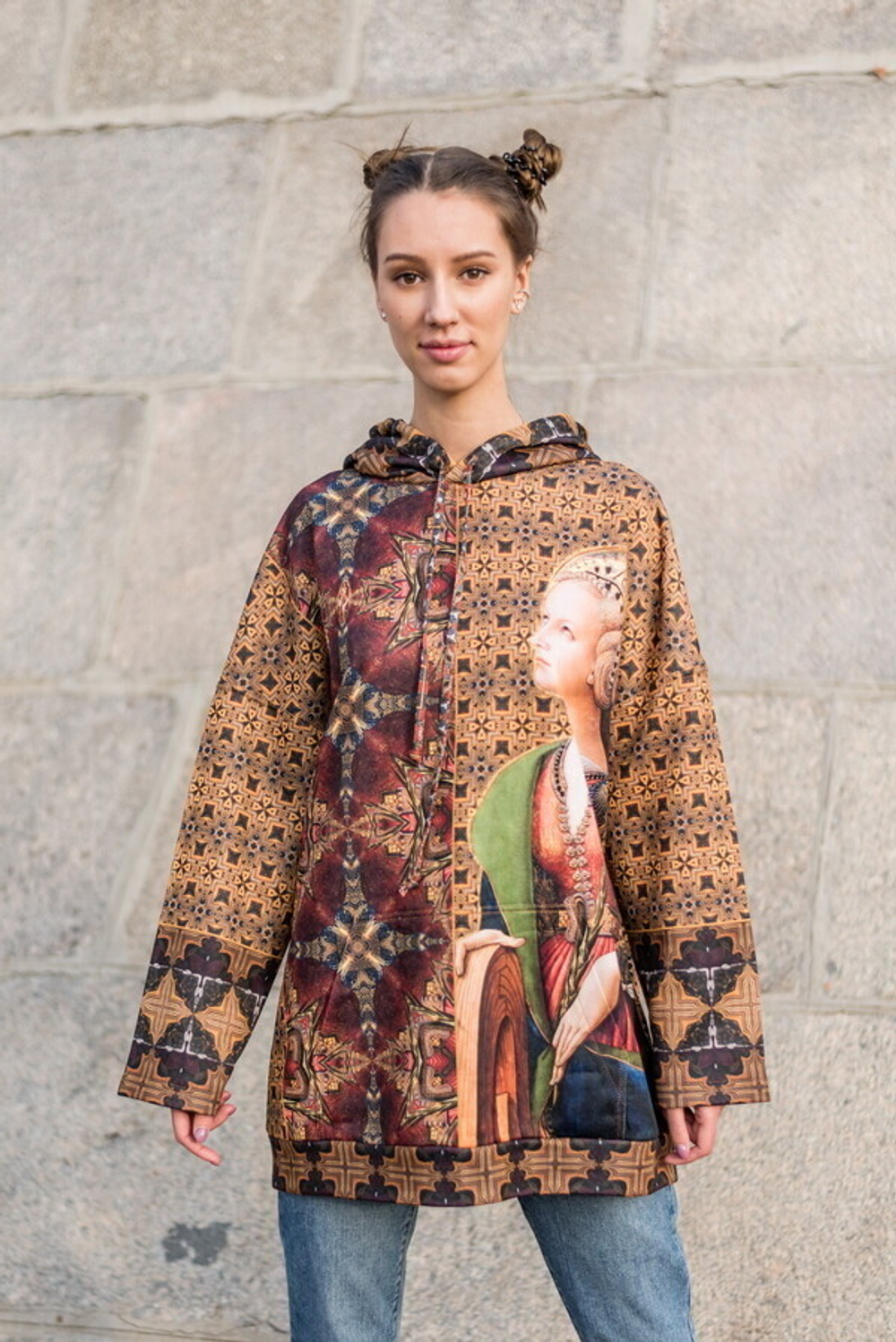 Худи "Возрождение", по мотивам портрета святой Екатери́ны Александри́йской кисти итальянского художника Карло Кривелли