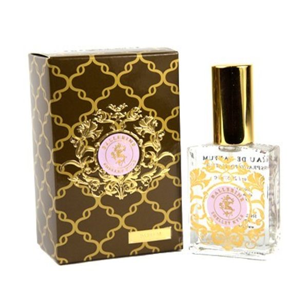 Shelley Kyle Ballerine