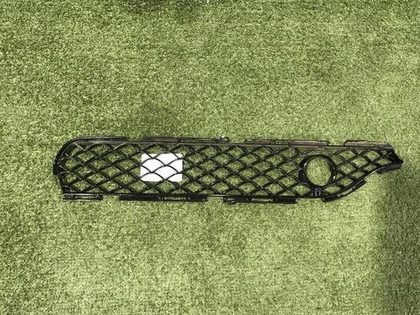 Решетка радиатора верхняя правая Mercedes S C217 (2013-2017) AMG