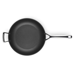 Le Creuset - Сковорода PRO с антипригарным покрытием 30см. / артикул   51101300010202  / GTIN 630870273022