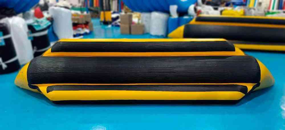 Банан, мест для посадки: 5, усиление дна "Ультра"