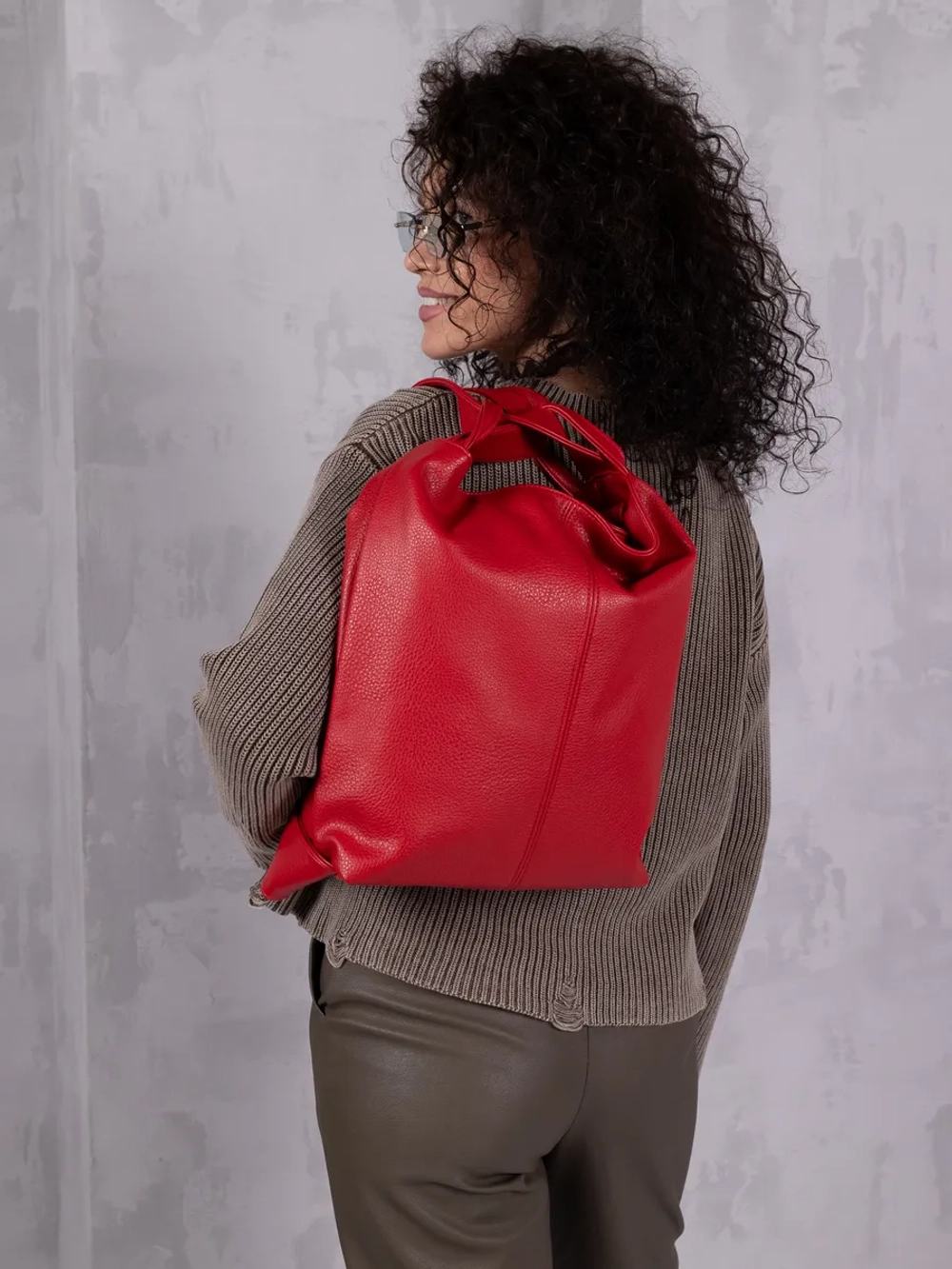 Сумка рюкзак через плечо большая трансформер