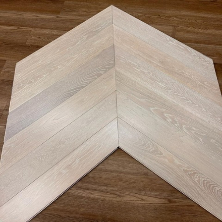 Дуб Baltic White
