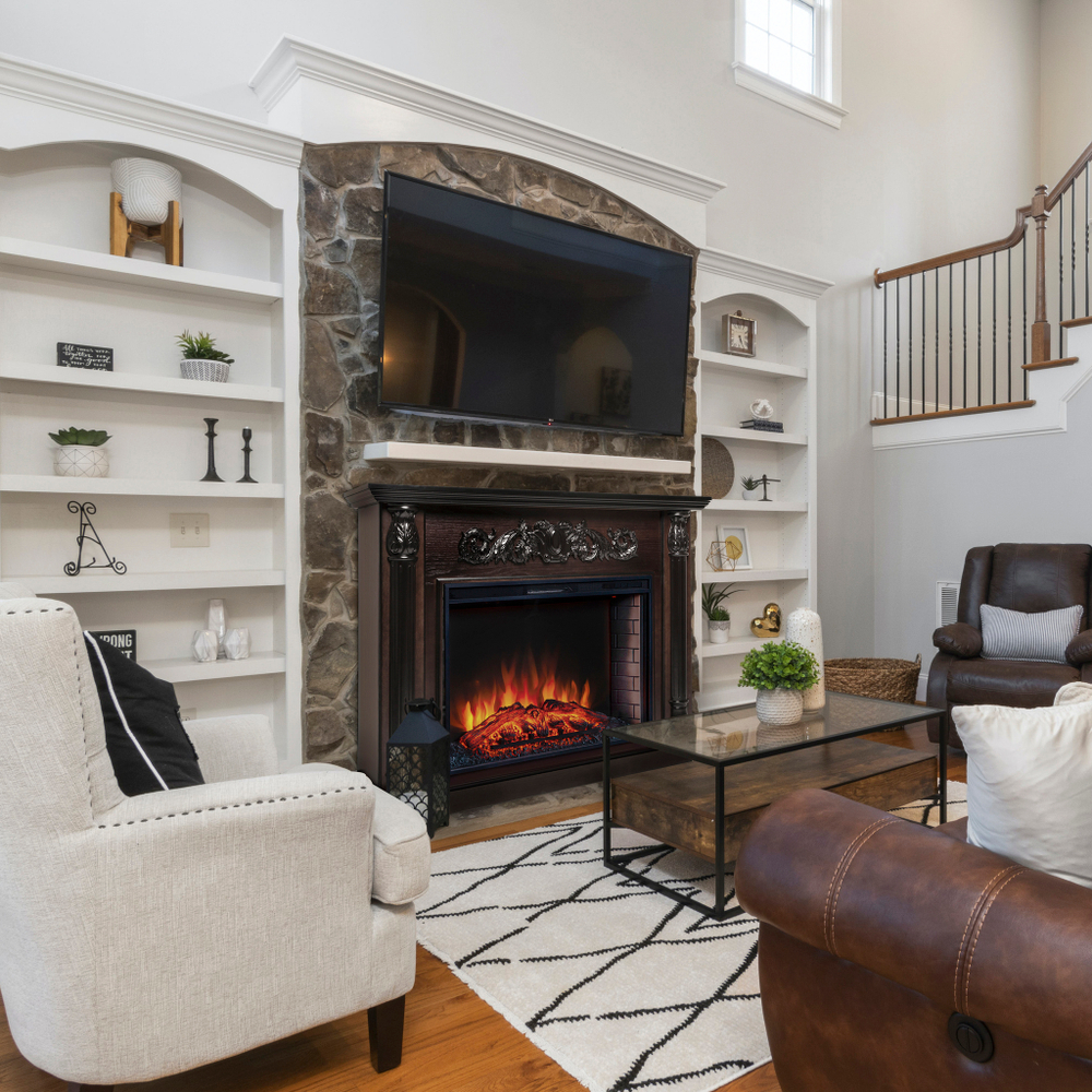 Каминокомплект Real Flame Salford 33 AO-217 с очагом Epsilon 33