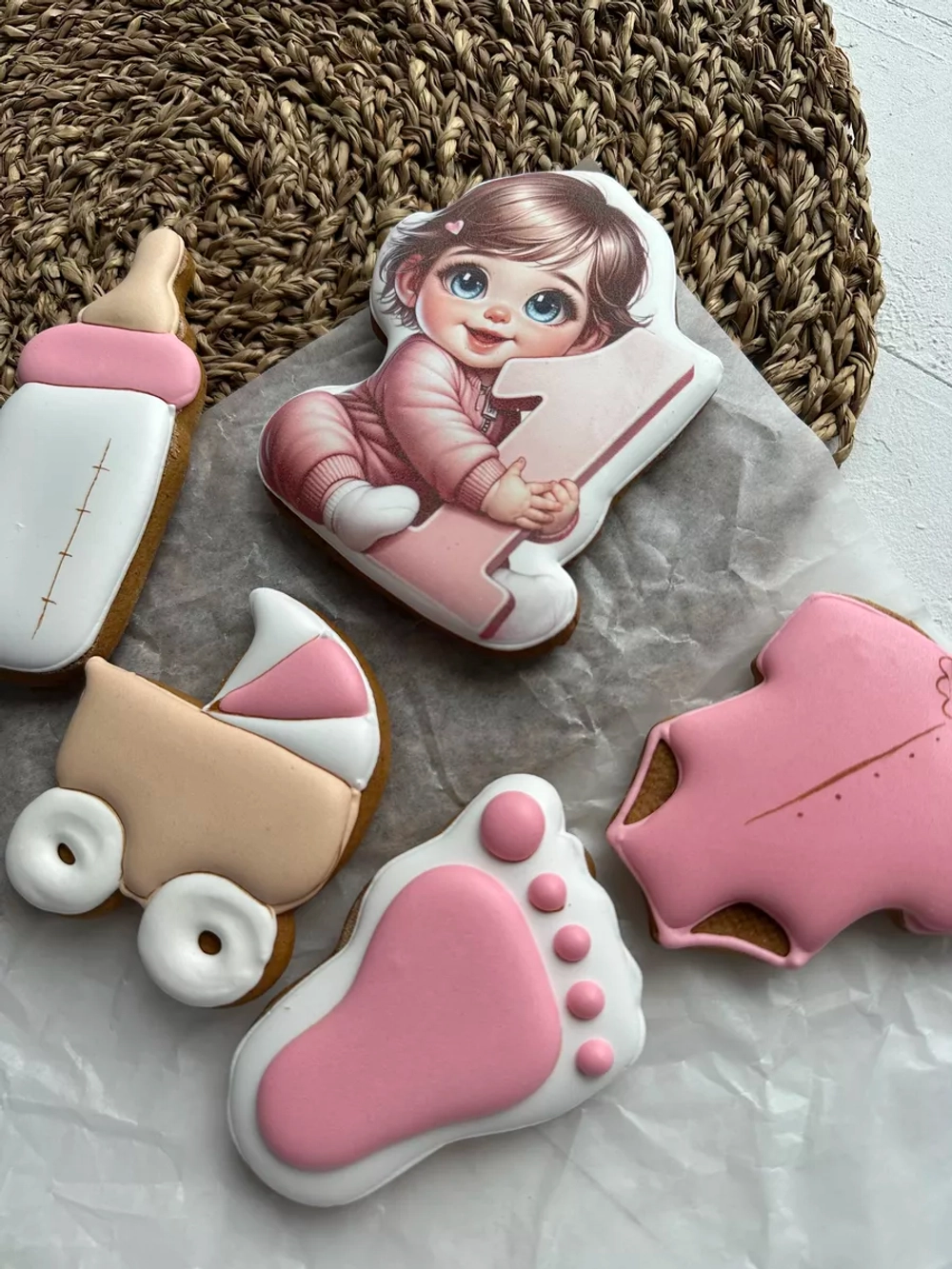 Имбирные пряники на торт 1 годик