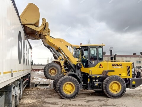 Ковш высокой разгрузки для погрузчика