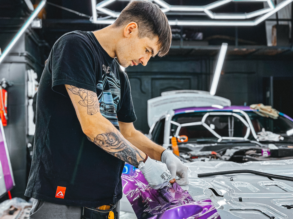 Оклейка виниловой пленкой,изменение цвета автомобиля