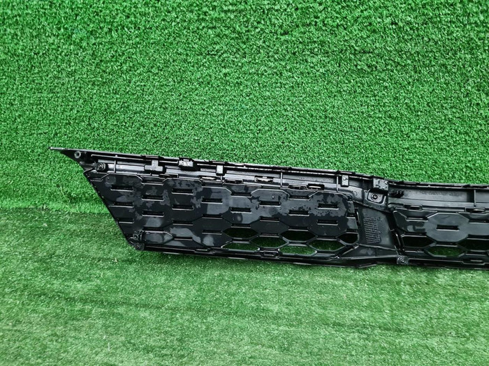 Решетка радиатора Kia Rio 4 X (2020-н.в.)