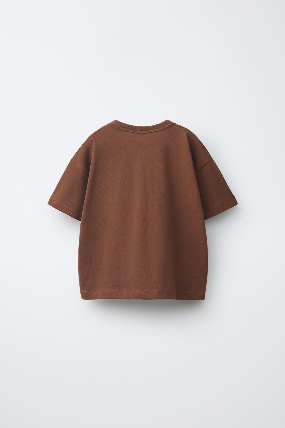 ZARA ФУТБОЛКА С АНИМАЛИСТИЧНЫМ ПРИНТОМ, ШОКОЛАДНЫЙ