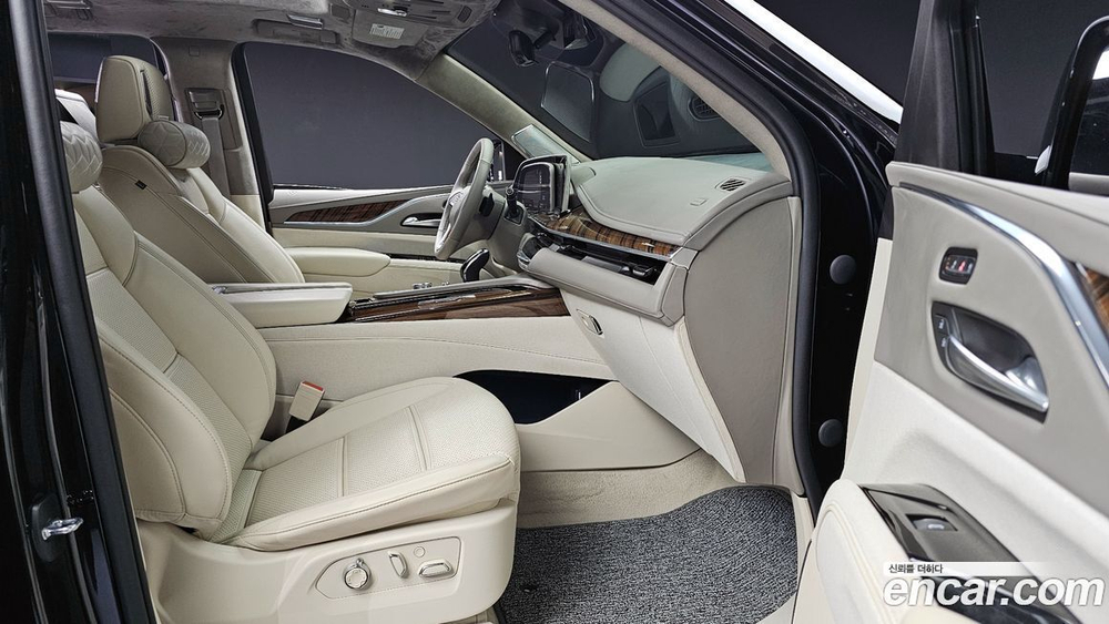Cadillac Escalade 5 Generation 6.2 (07.2022)