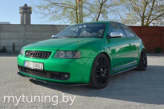 Комплект накладок на пороги для AUDI S3 8L (99-03)