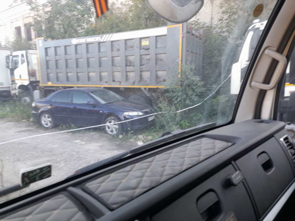 DongFeng C120 Бортовой (Евроборт) 2818F-51 (Евроборт, Дизельный, 3,8 л., 166 л.с., МТ)