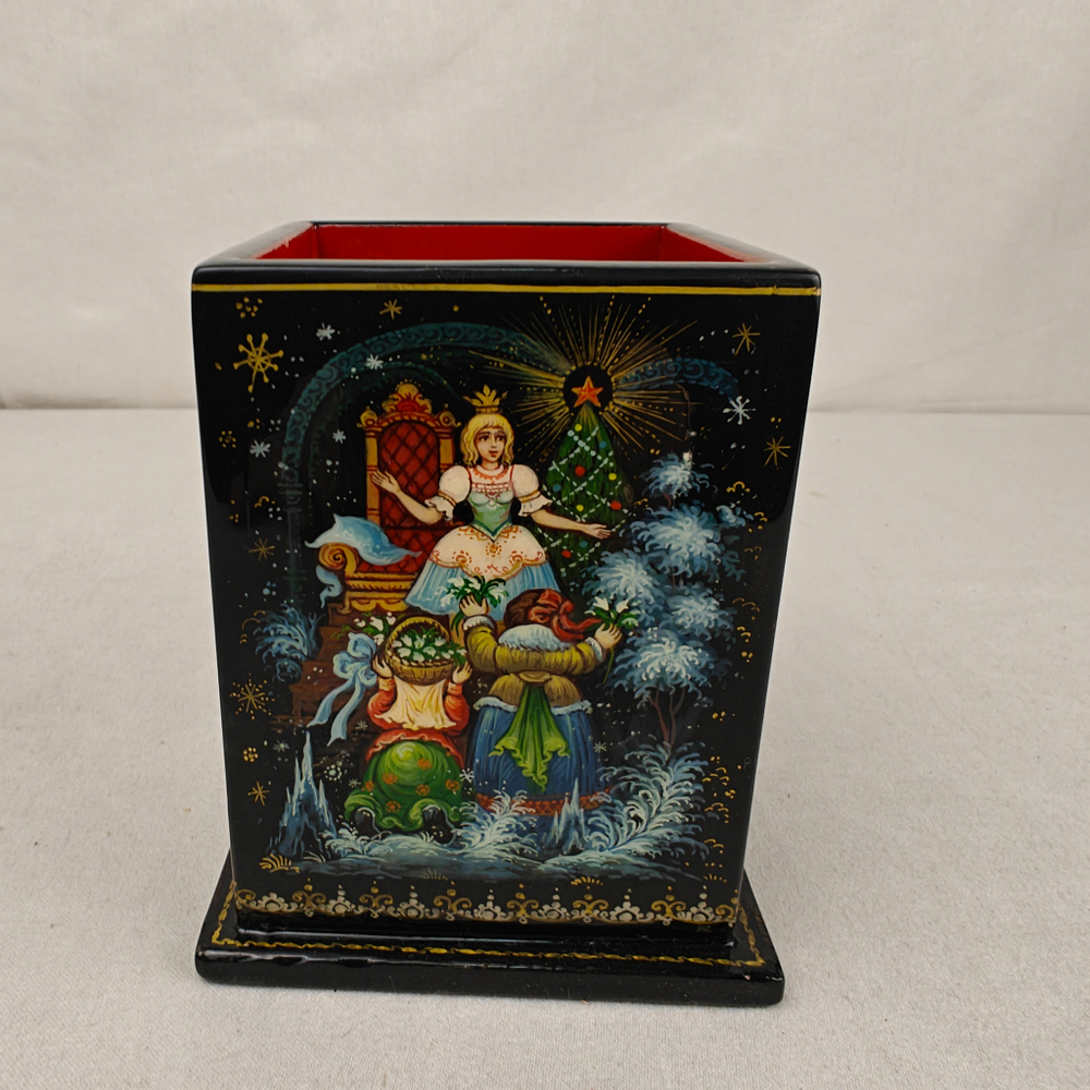 Стакан под ручки и карандаши "12 месяцев" (Ручная роспись Палех)