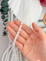 Стеклянные бусины, бочонок 6*9 мм, нить 38 см, "Белый опал"