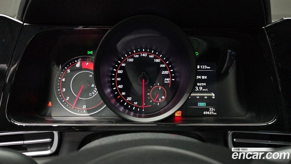 Hyundai Avante (CN7) 1.6 (12.2020)