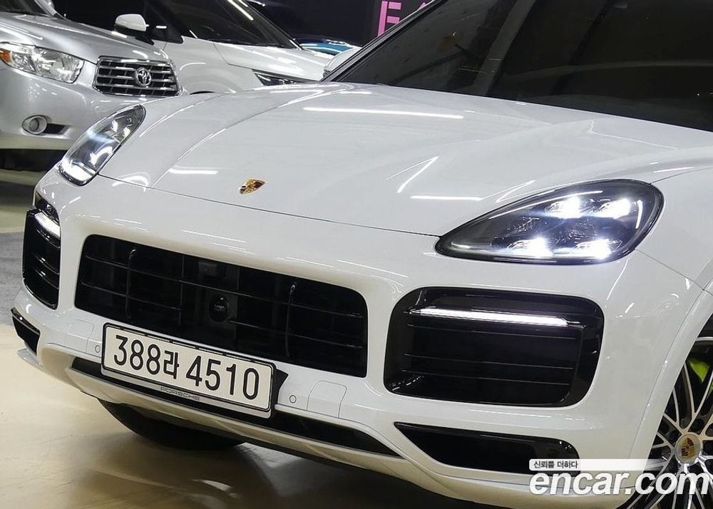 Porsche Cayenne (PO536) 3.0 E-Hybrid (06.2020)