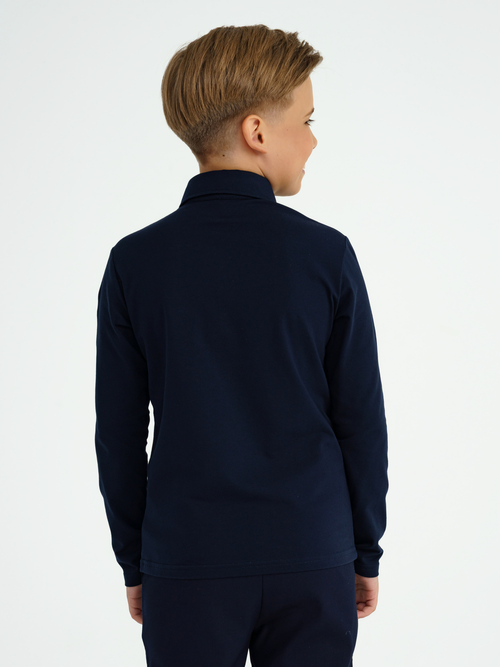 Лонгслив на кнопках