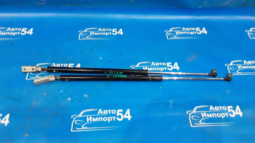 Амортизатор задней двери правый NISSAN PRAIRIE 1993