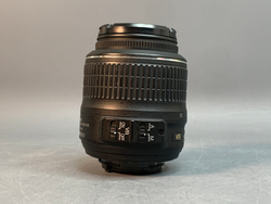 Nikon D3100 kit 18-55 mm 10.294 кадров