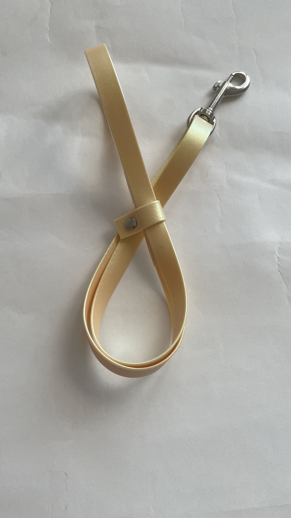 Ринговка груминга из биотана , ширина 15 мм, длина 50 см., зебра