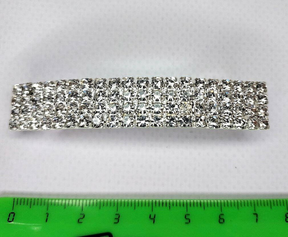 Французская весенняя заколка автомат для волос. Со стразами в четыре ряда. Цвет серебро.