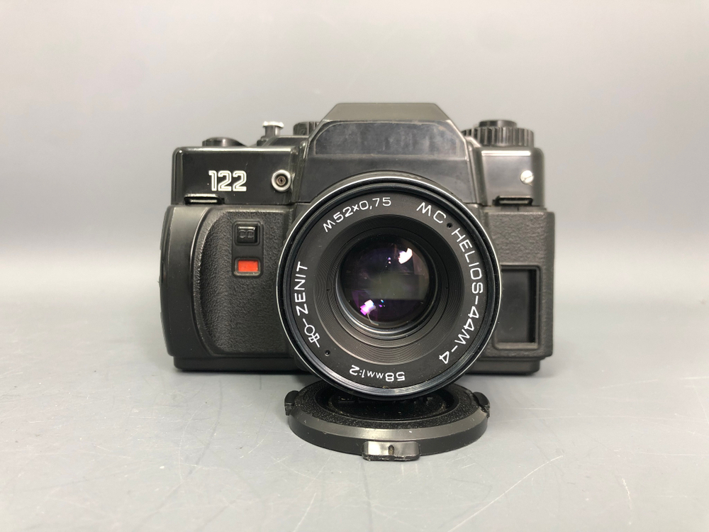 MC Helios 44M-4 + Zenit 122