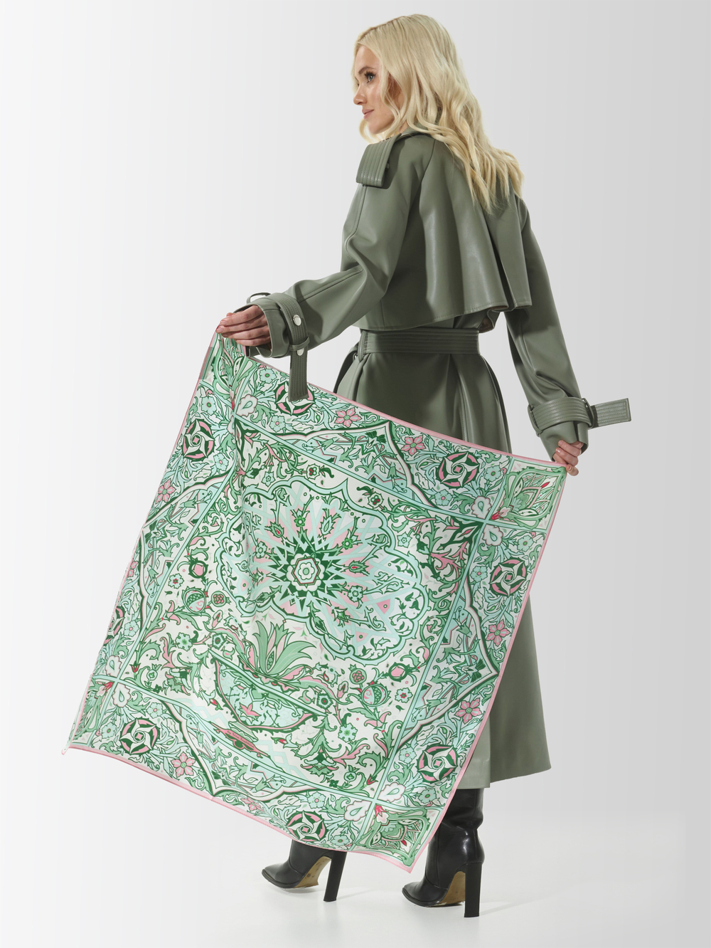 Платок «Арабески» кипарисовый 100% шёлк