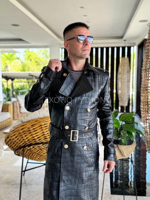 Пальто из кожи крокодила Billionaire JT-128