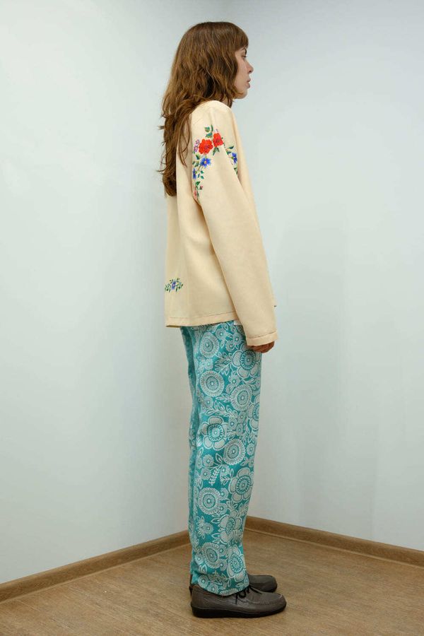 Рубашка Расшитая Садовыми Цветами бежевая - фото 3