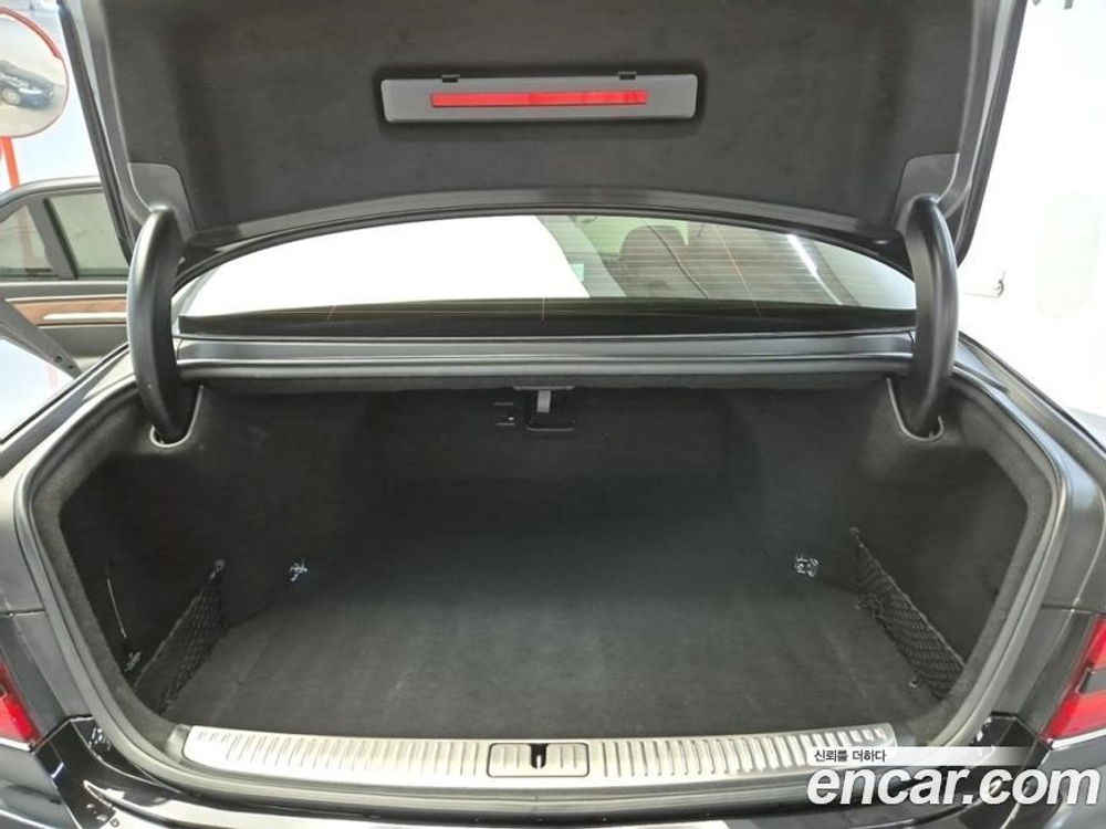 Genesis G90 3.8 AWD (12.2020)