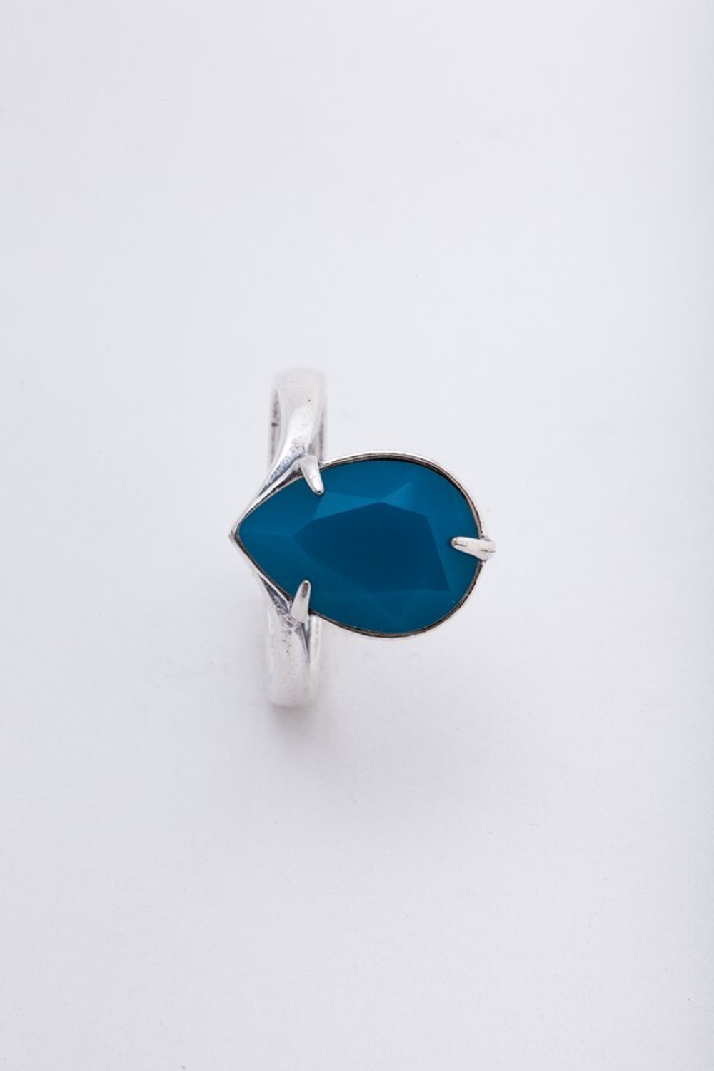 "Остия" кольцо в серебряном покрытии из коллекции "Циркония" от  Jenavi
