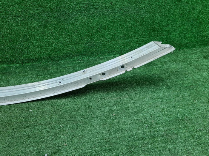 Усилитель передний BMW X5 F15 (2013-2018)