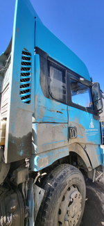 Shacman (Shaanxi) SX* 6x4 Седельный тягач SX42584W324C (Дизельный, 10,8 л, 441 л.с., МТ)
