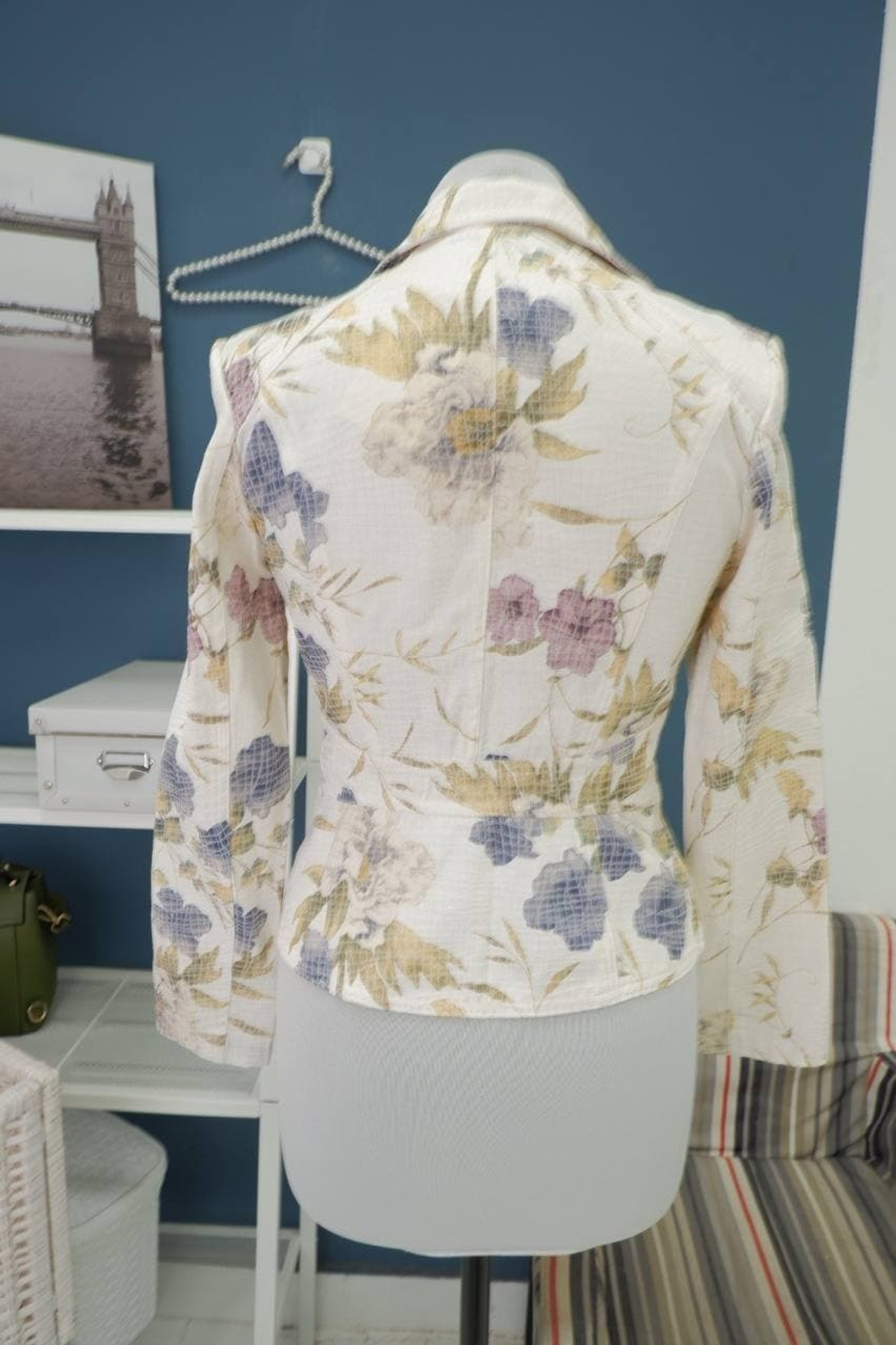 Жакет цветочный 40 размер