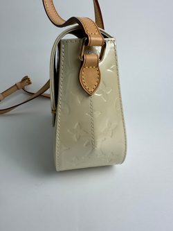 Сумка Louis Vuitton White Monogram Vernis Bellflower