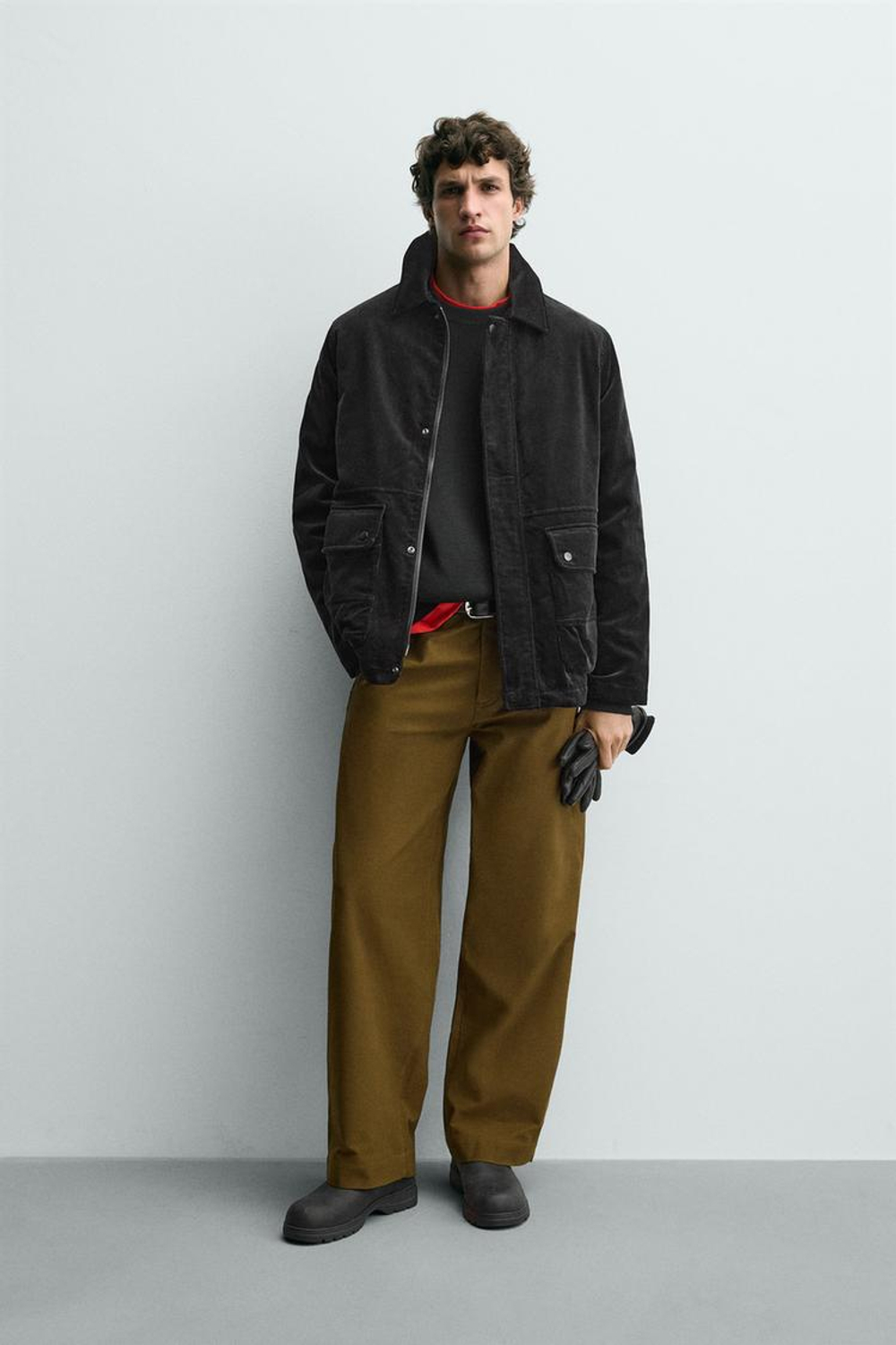 ZARA ВЕЛЬВЕТОВАЯ КУРТКА С КАРМАНАМИ, УГОЛЬНЫЙ