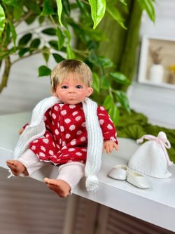 Кукла LAMAGIK мягконабивная  28см Gestito (10004)